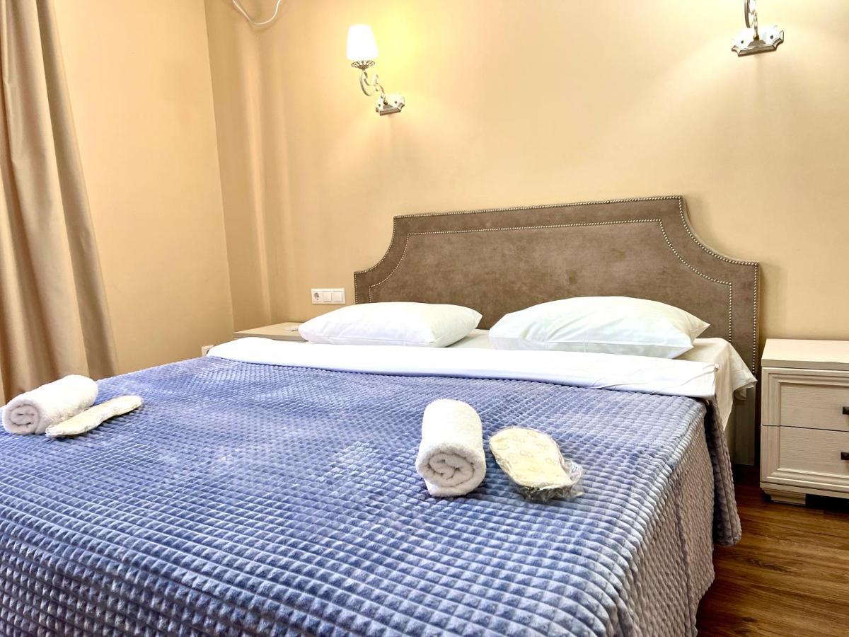Hotel In Sukhum Soukhoumi Extérieur photo